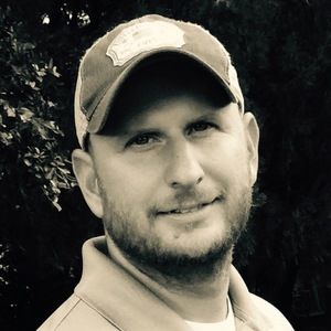 Meet your Posher, Dustin